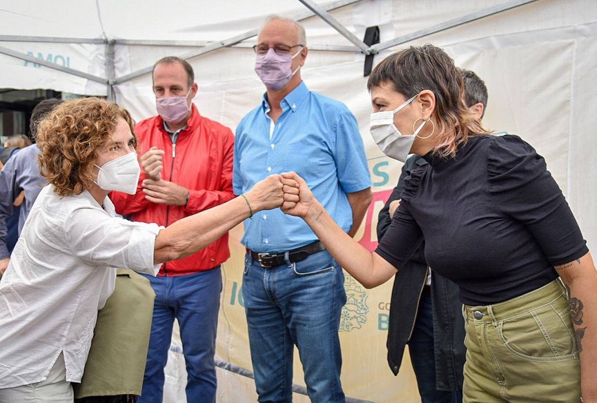 MAYRA  Y GOLLÁN SUPERVISARON LA APLICACIÓN DE VACUNAS CONTRA EL CORONAVIRUS