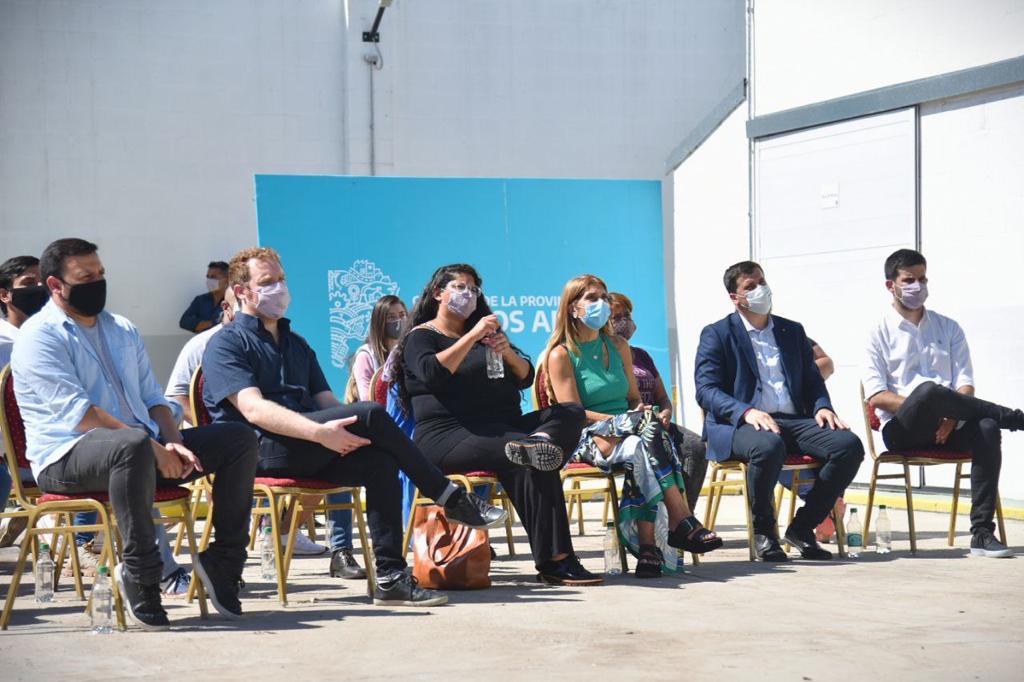 MAYRA, KICILLOF Y GALMARINI INAUGURARON OBRAS DE CLOACAS Y AGUA POTABLE