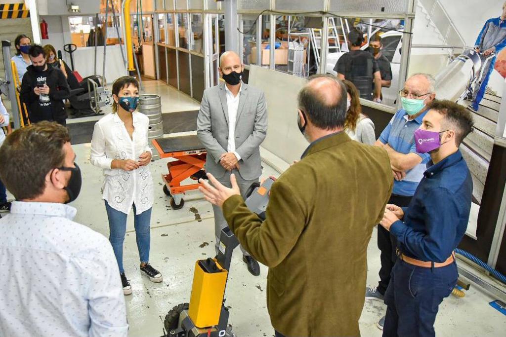 MAYRA Y GUILLERMO MEREDIZ RECORRIERON LAS INSTALACIONES DE WORKTECH SRL
