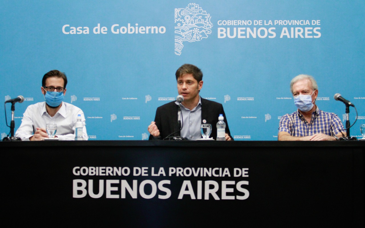 MAYRA Y KICILLOF SUCRIBIERON CONVENIOS PARA DAR SOLUCIONES HABITACIONALES