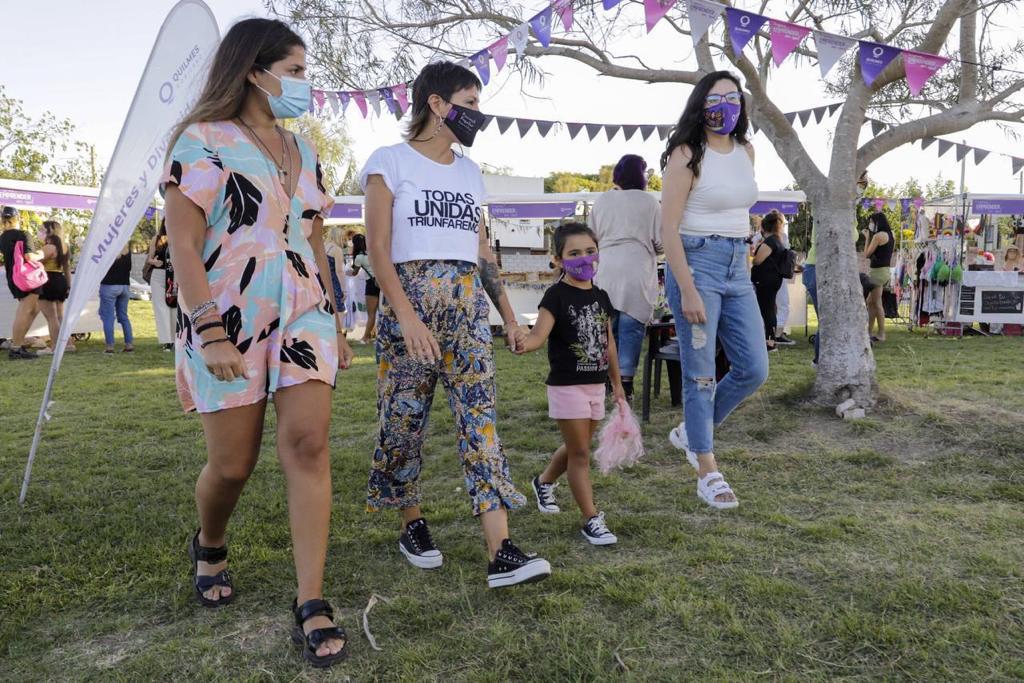 MAYRA RECORRIÓ LA SEGUNDA EDICIÓN DE LA FERIA “MUJERES A EMPRENDER EN RED”