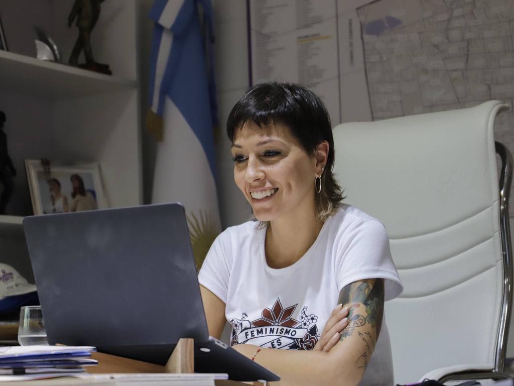 MAYRA EN EL Iº CONGRESO PROVINCIAL DE POLÍTICAS DE GÉNERO EN LA JUSTICIA