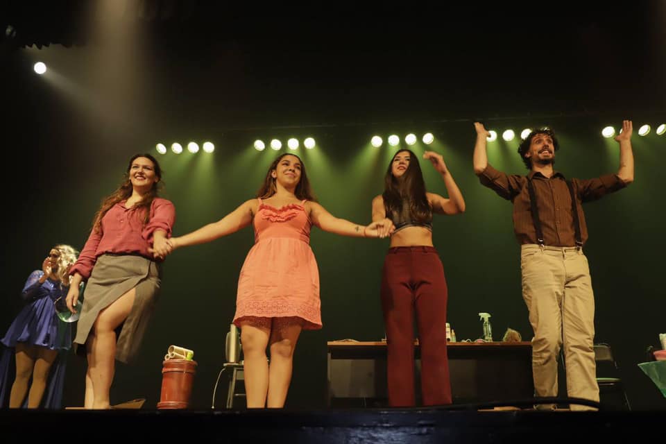MAYRA ENCABEZÓ LA REAPERTURA DEL TEATRO MUNICIPAL DE QUILMES