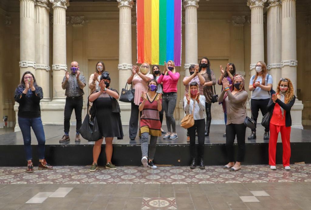 DESARROLLO DE POLÍTICAS PARA LA IGUALDAD DE DERECHOS DE LA COMUNIDAD TRANS
