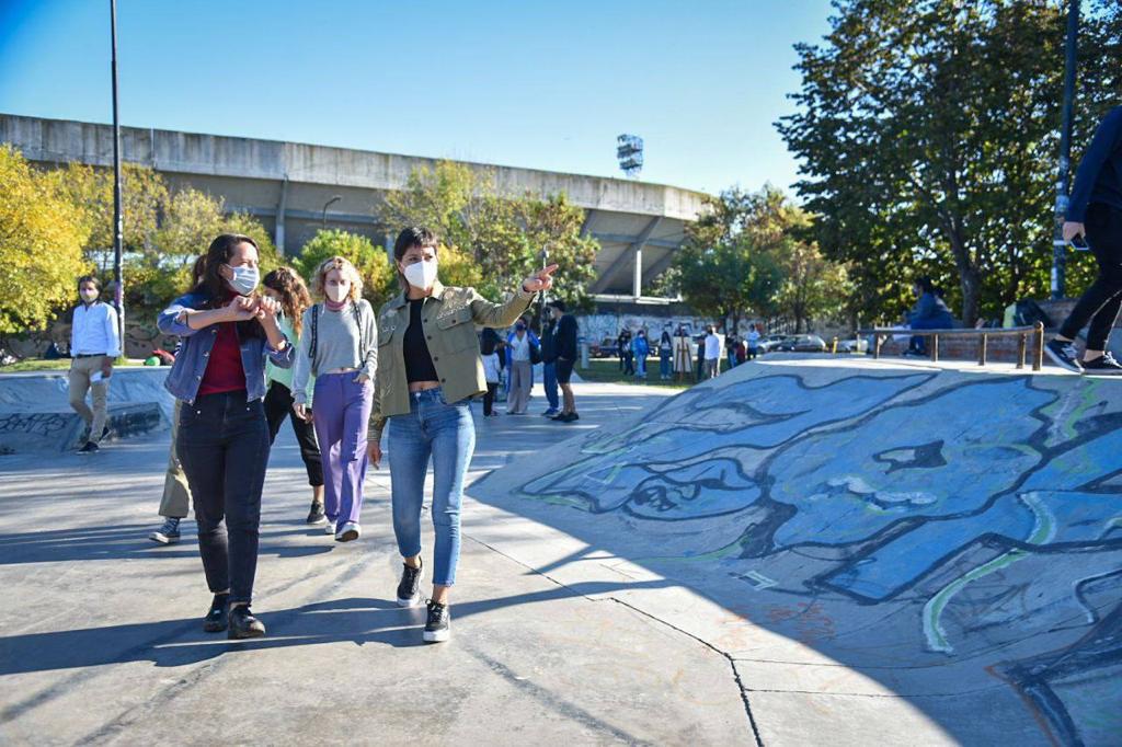  MAYRA INAUGURÓ EL SKATEPARK MUNICIPAL DEL PARQUE DE LA CIUDAD