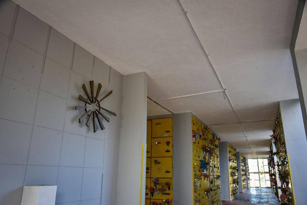 MAYRA SUPERVISÓ LA OBRA DE PUESTA EN VALOR DEL EDIFICIO MUNICIPAL DE NICHOS