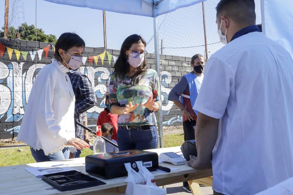 MAYRA Y ESPAÑOL RECORRIERON EL MFA EN EZPELETA Y FIRMARON UN CONVENIO