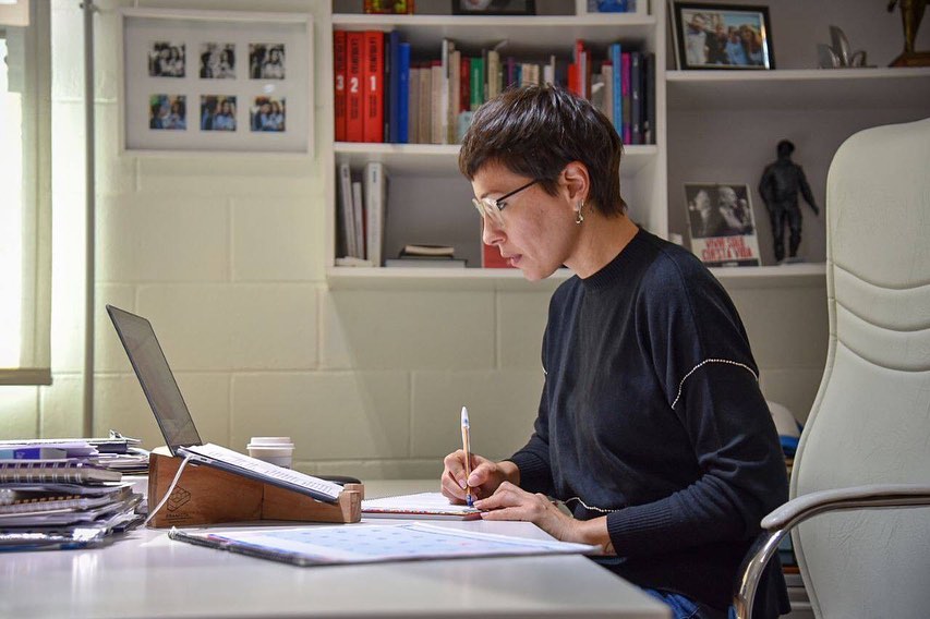 MAYRA PARTICIPÓ DE FIRMA DE CONVENIO CON LA UNAJ