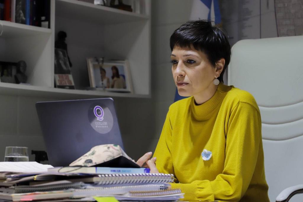 MAYRA: "ES URGENTE QUE EL SISTEMA JUDICIAL SE INTREGRE A LOS OTROS PODERES"