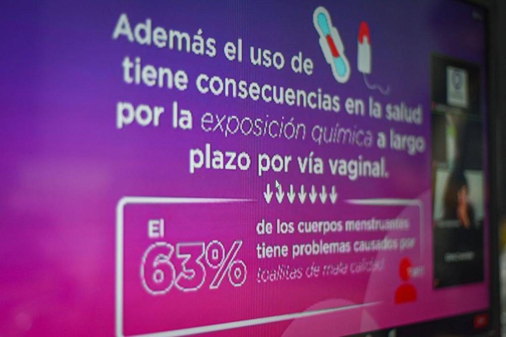  ENTREGA DE CERTIFICADOS A PARTICIPANTES DEL TALLER DE GESTIÓN MENSTRUAL