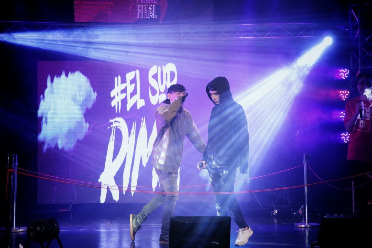  GRAN NOCHE DE BATALLAS FINALES DE LA COMPETENCIA MUNICIPAL DE FREESTYLE