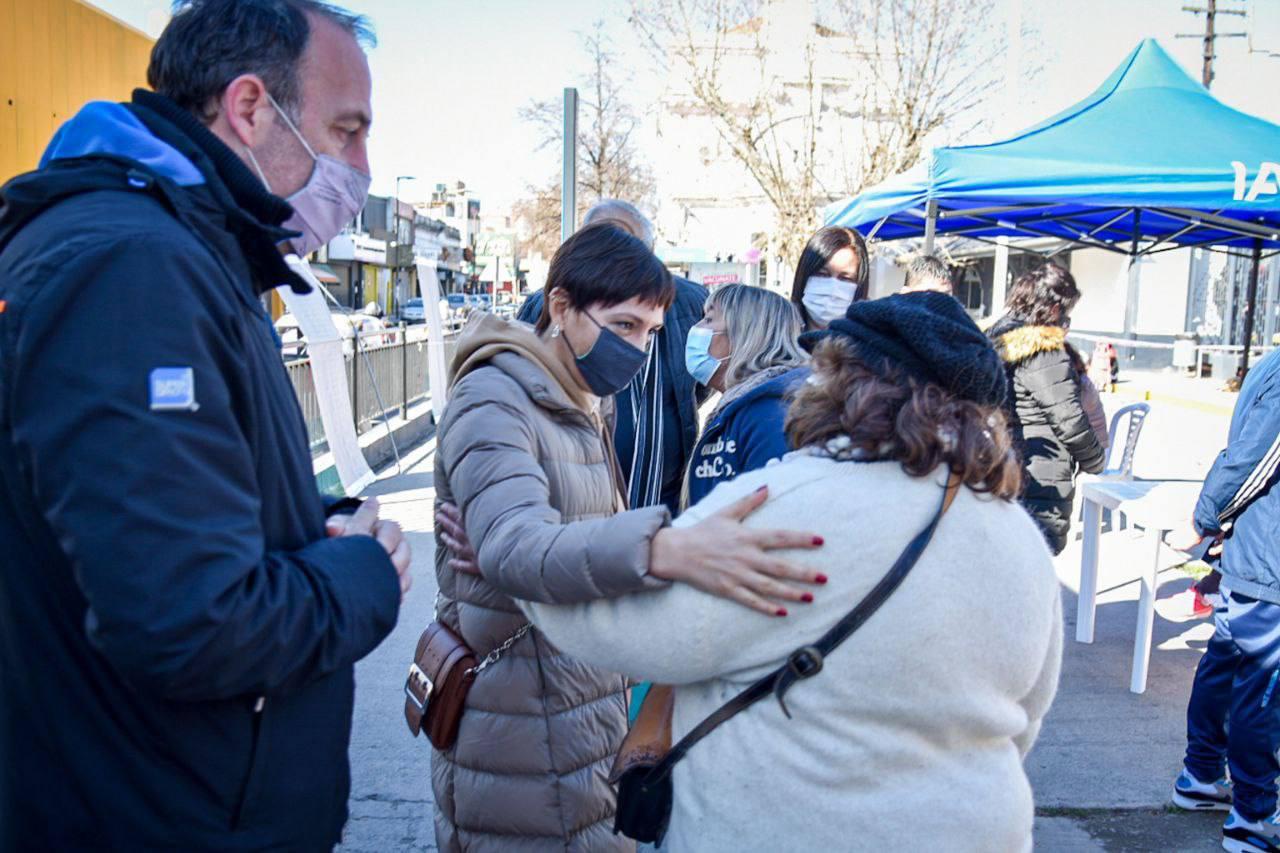 MAYRA SUPERVISÓ EL TRABAJO EN LA POSTA DE VACUNACIÓN DE LA ESTACIÓN