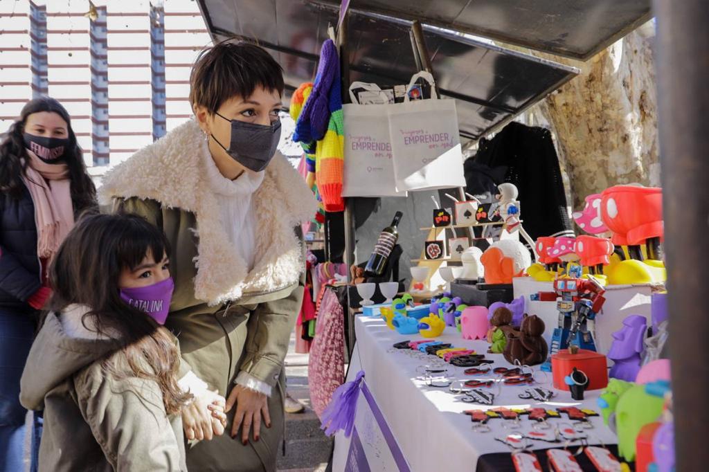 MAYRA RECORRIÓ LA TERCERA EDICIÓN DE LA FERIA “MUJERES A EMPRENDER EN RED”