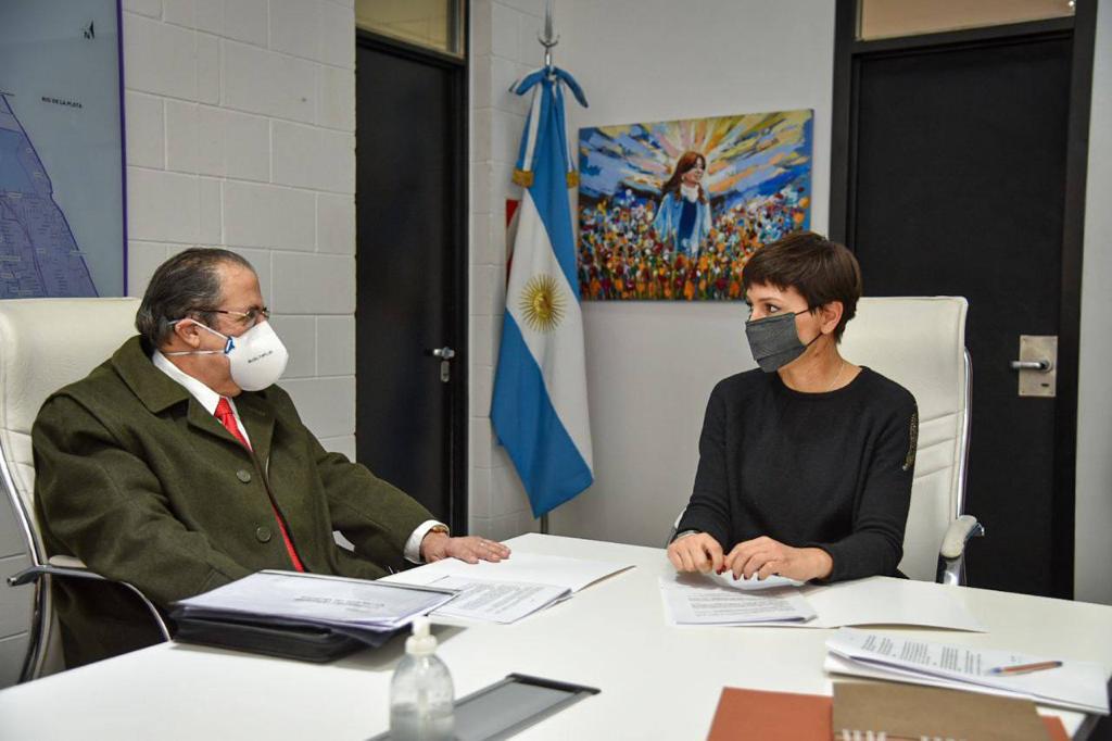 LA COMUNA Y EDESUR FIRMARON ACUERDO PARA MEJORAR EL SERVICIO EN 4 BARRIOS