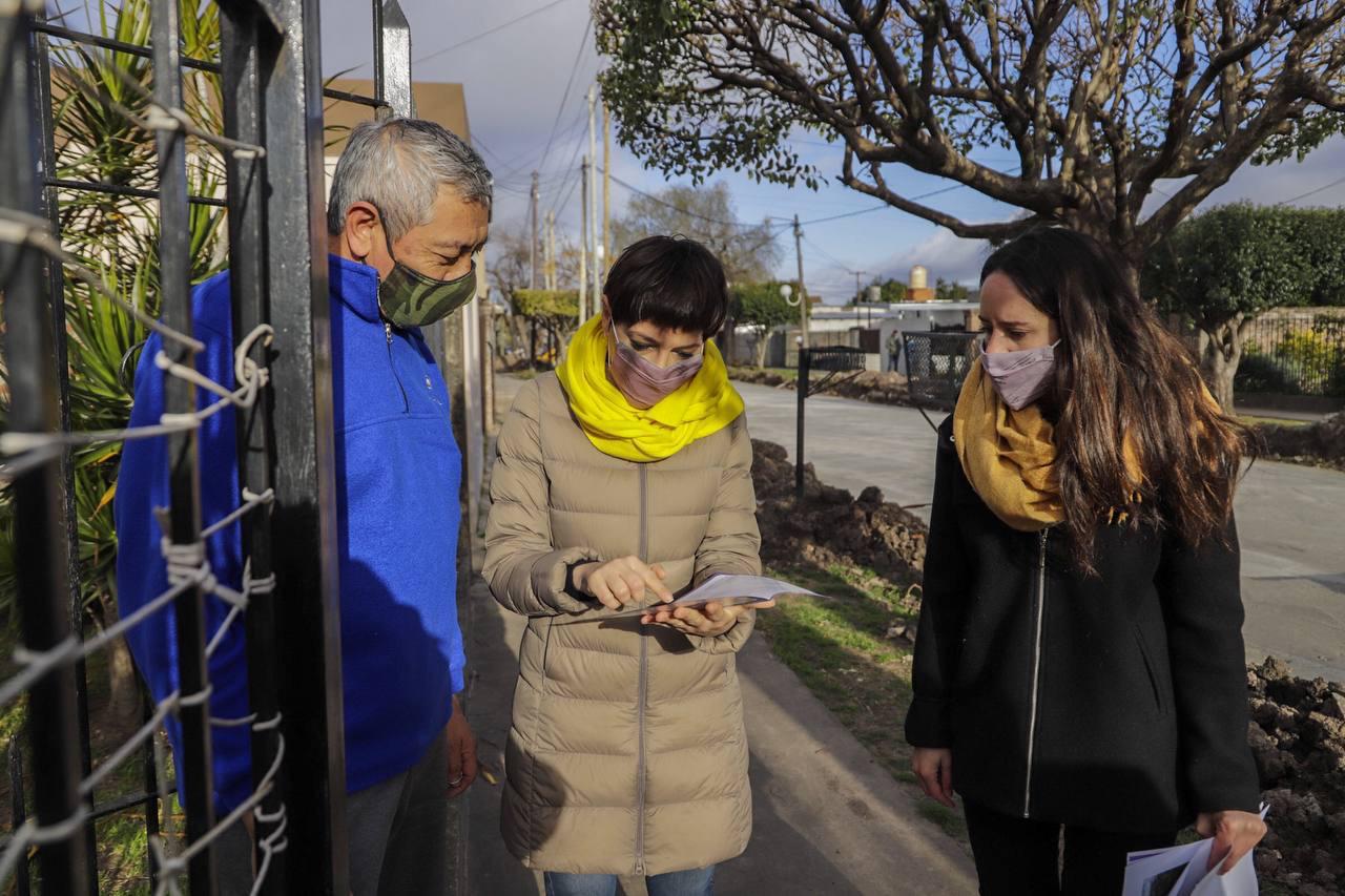 MAYRA RECORRIÓ LA OBRA DE PAVIMENTACIÓN DE 35 CUADRAS EN VILLA LA FLORIDA