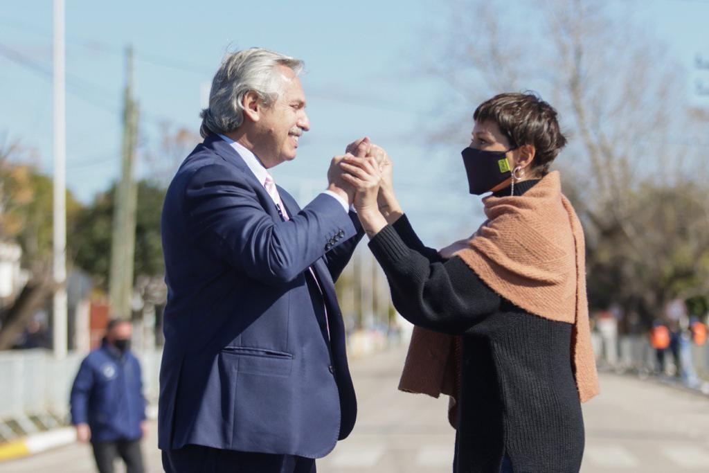 MAYRA Y EL PRESIDENTE INAUGURARON LA OBRA DE LA AVENIDA SANTA FE