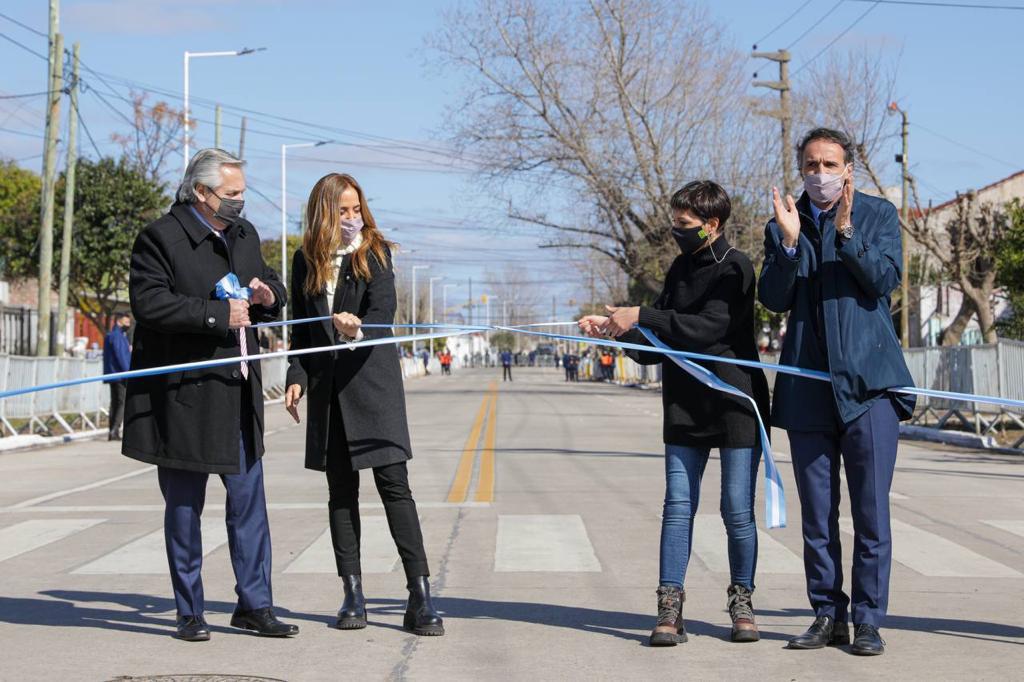 MAYRA Y EL PRESIDENTE INAUGURARON LA OBRA DE LA AVENIDA SANTA FE