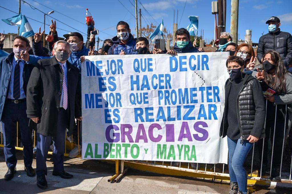 MAYRA Y EL PRESIDENTE INAUGURARON LA OBRA DE LA AVENIDA SANTA FE
