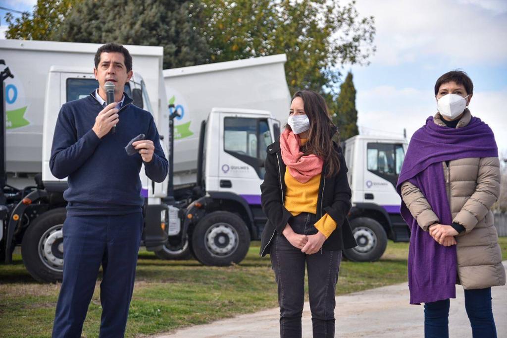 NUEVOS CAMIONES Y BATEAS PARA EL MUNICIPIO DE QUILMES