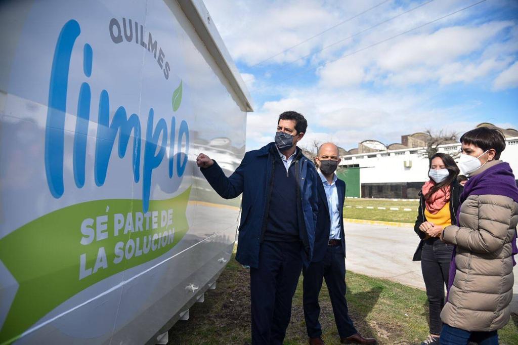 NUEVOS CAMIONES Y BATEAS PARA EL MUNICIPIO DE QUILMES