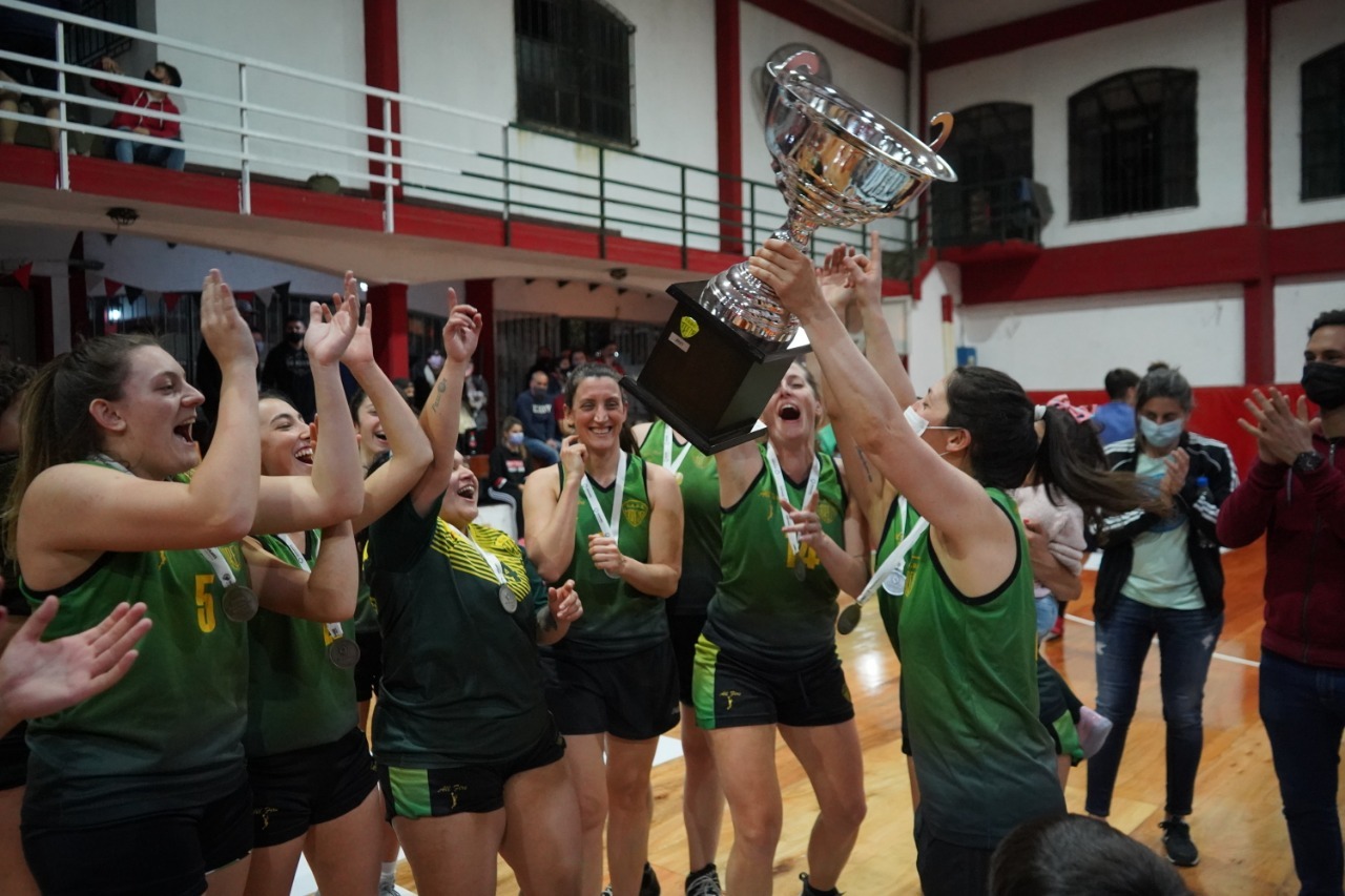  EL BÁSQUET TAMBIÉN SE LUCIÓ EN LA COPA “CIUDAD DE QUILMES”
