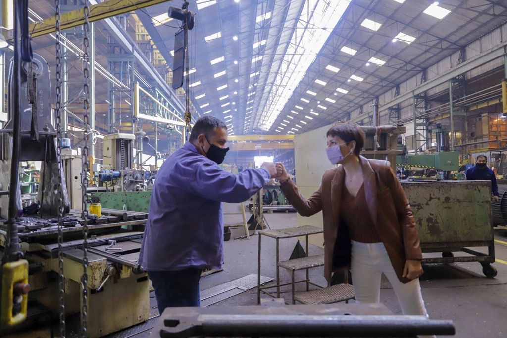 MAYRA VISITÓ LA EMPRESA SECIN SA CON LA DIPUTADA NACIONAL VANESA SILEY