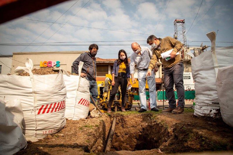 AVANZAN LAS OBRAS DE AGUA POTABLE EN EL BARRIO LA COLONIA