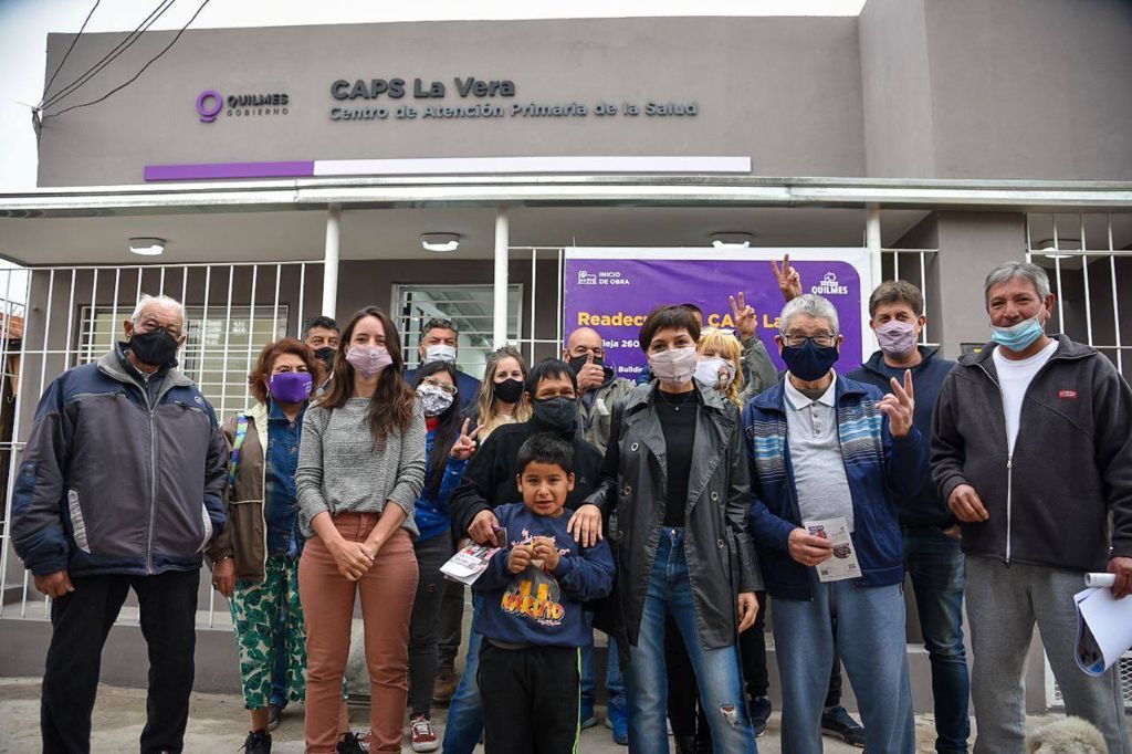  MAYRA RECORRIÓ LA OBRA DE REFACCIÓN INTEGRAL DEL CAPS LA VERA