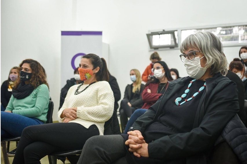 MAYRA Y GOLLAN ENCABEZARON UNA JORNADA SOBRE SALUD FEMINISTA EN BERNAL