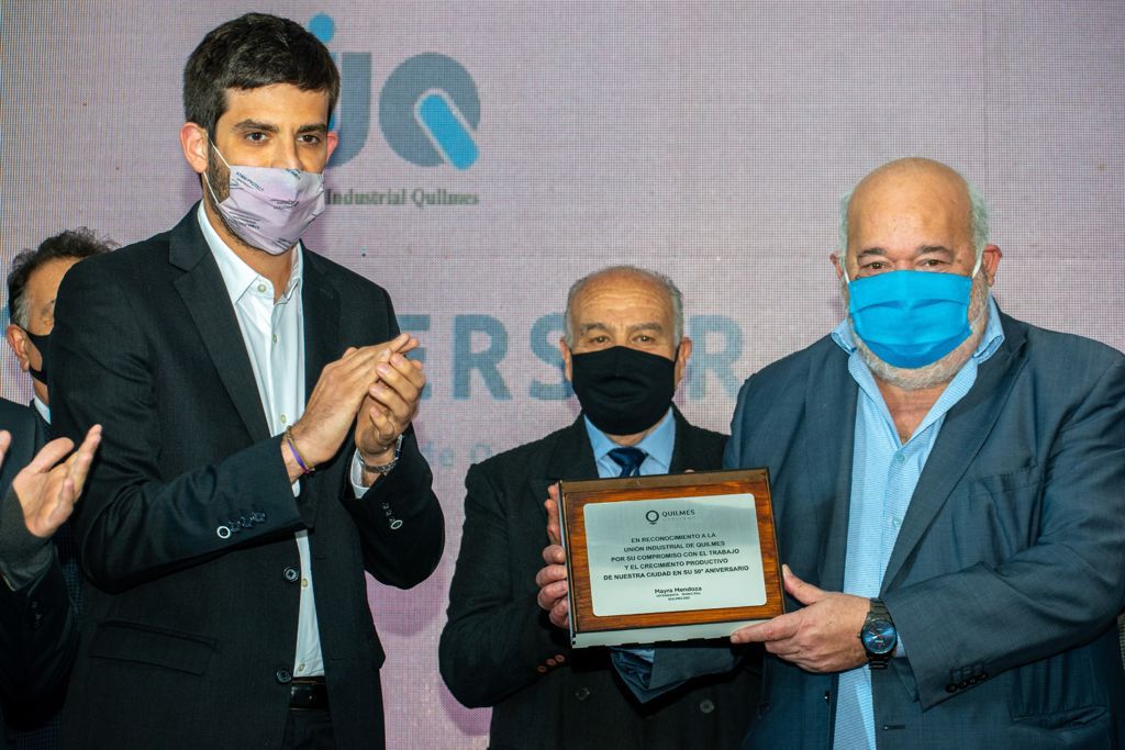  FUNCIONARIOS DEL MUNICIPIO PRESENTES EN EL 50º ANIVERSARIO DE LA UIQ