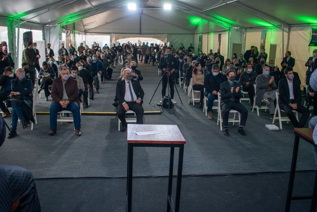  FUNCIONARIOS DEL MUNICIPIO PRESENTES EN EL 50º ANIVERSARIO DE LA UIQ