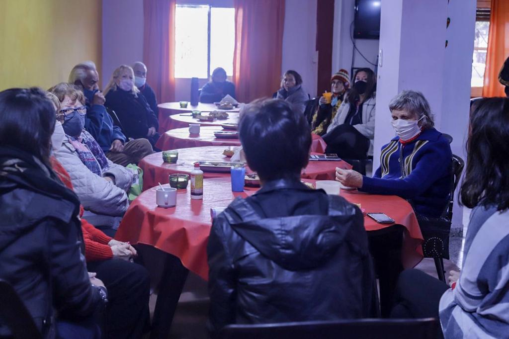 MAYRA VISITÓ EL CENTRO DE JUBILADOS Y PENSIONADOS VIRGINIA