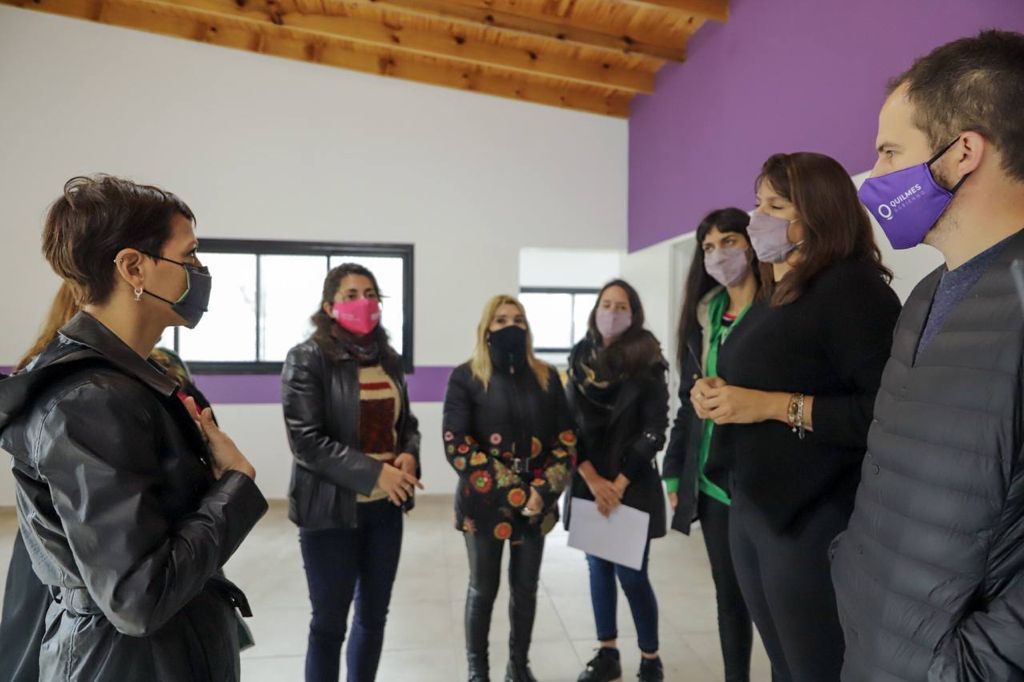 MAYRA RECORRIÓ LA OBRA DE AMPLIACIÓN DEL CIC MONTE MATADERO