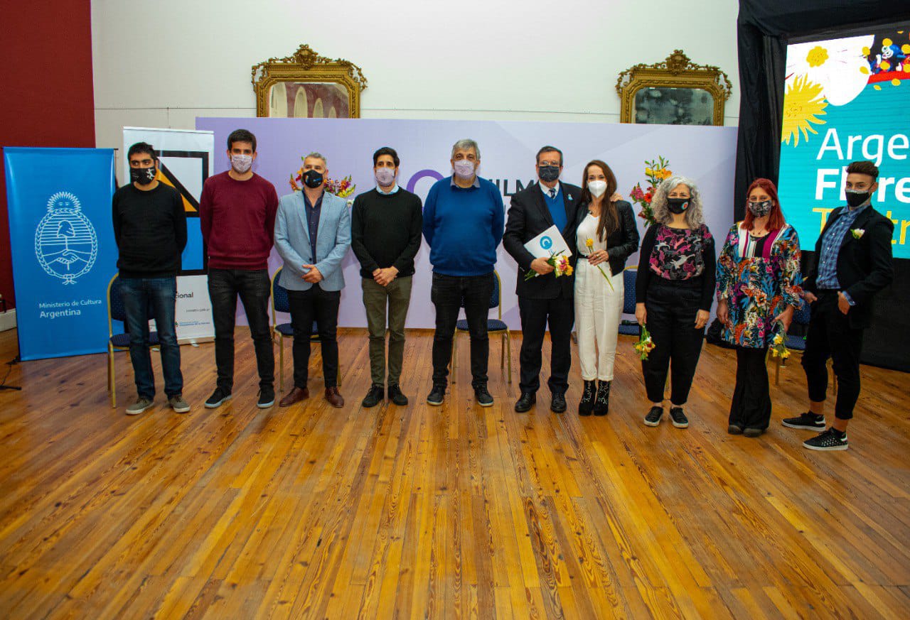  SE PRESENTÓ EN QUILMES EL PROGRAMA ARGENTINA FLORECE TEATRAL
