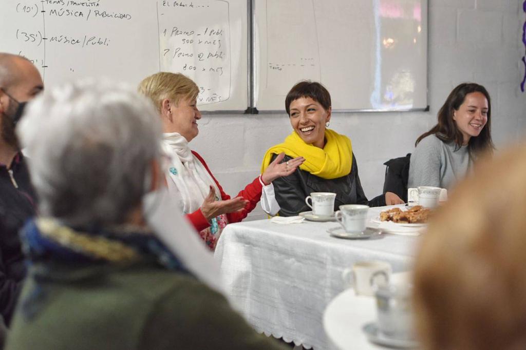 MAYRA VISITÓ EL CJYP “VILLA LUJÁN” Y DIALOGÓ CON SUS INTEGRANTES