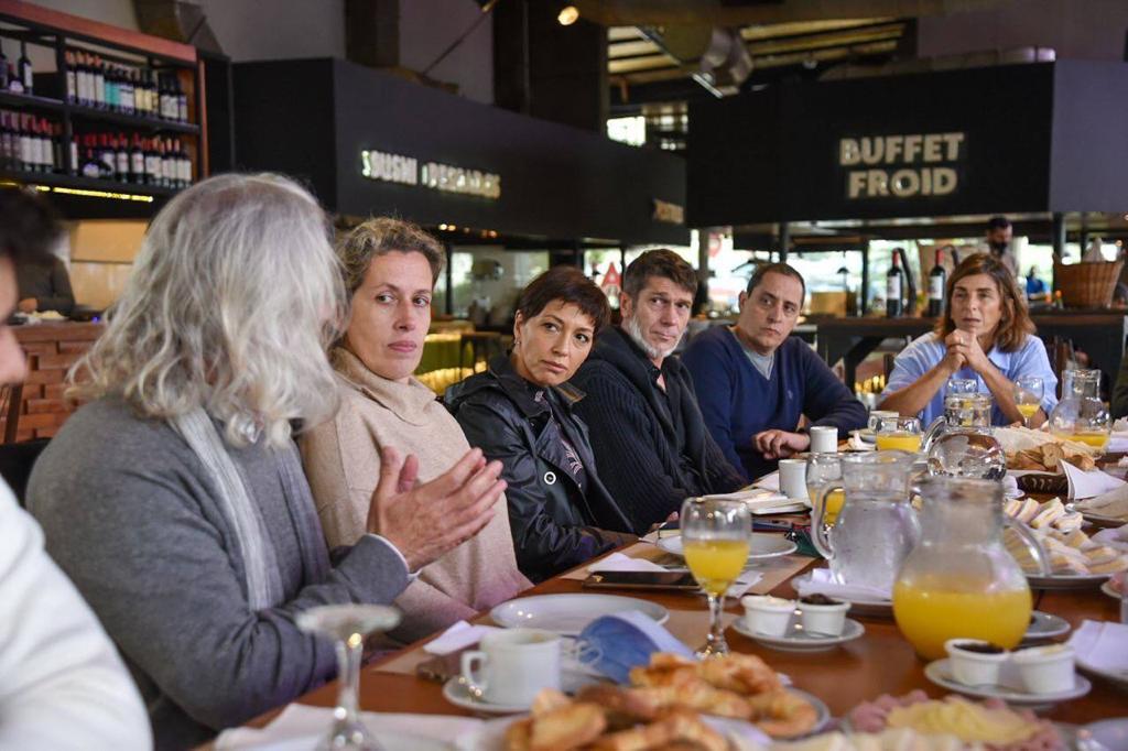 COMERCIANTES CON MAYRA: “LO MEJOR ESTÁ POR VENIR”