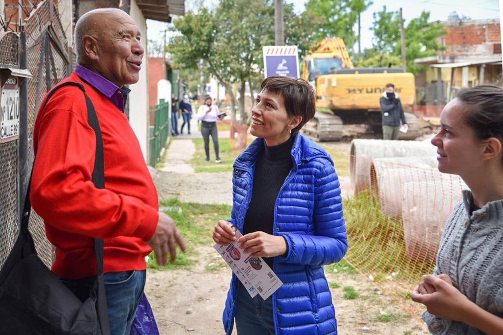 MAYRA EN EL BARRIO LA PAZ: “ESTAMOS DANDO RESPUESTAS A DEMANDAS HISTÓRICAS”