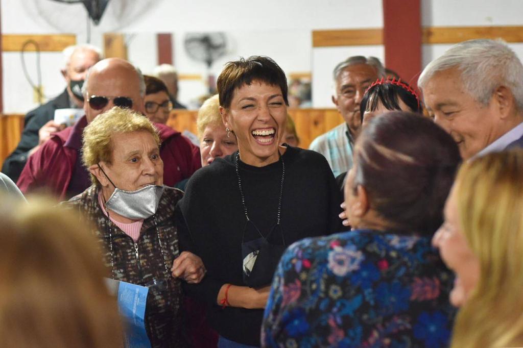  MAYRA EN SOLANO: "AVANZAMOS EN MUCHAS DEUDAS HISTÓRICAS QUE TENÍA QUILMES”