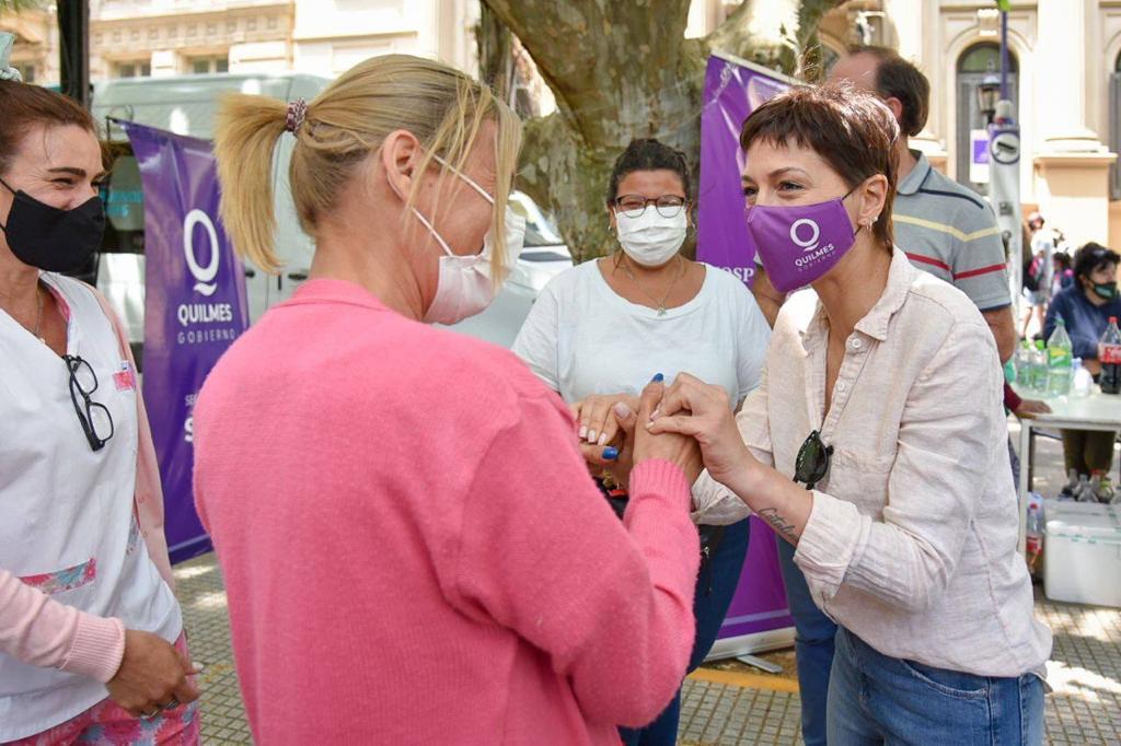  OPERATIVO DE DONACIÓN VOLUNTARIA DE SANGRE EN LA PLAZA SAN MARTÍN