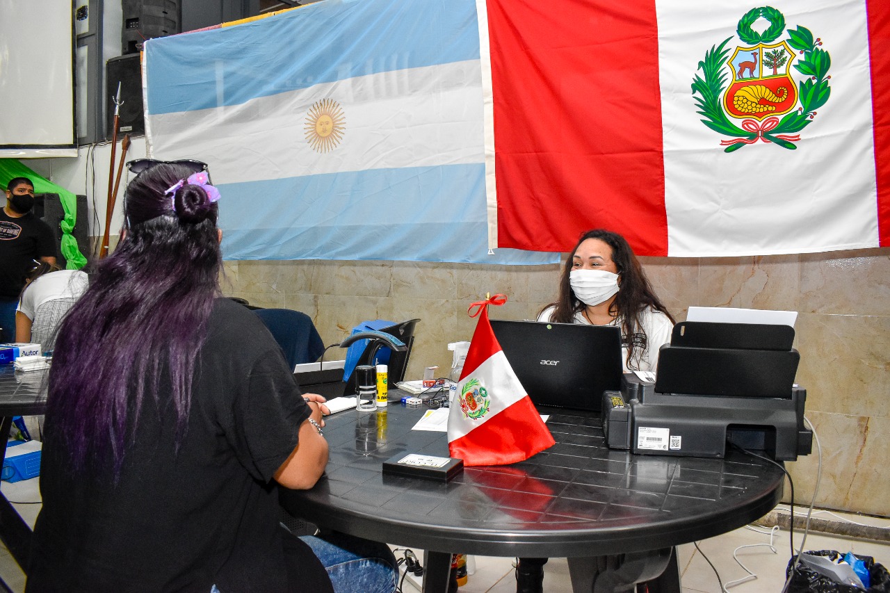 SE LLEVÓ A CABO UNA JORNADA CONSULAR DE PERÚ EN QUILMES