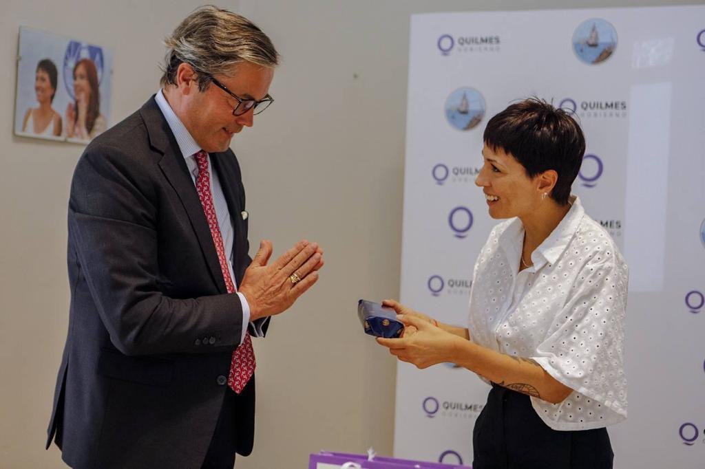 MAYRA MENDOZA RECIBIÓ AL EMBAJADOR ALEMÁN ULRICH SANTE 