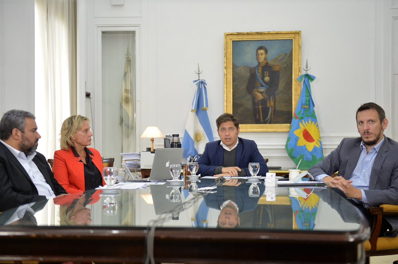 REUNIÓN CON INTENDENTES QUE SUSCRIBIERON AL PROGRAMA DE PROVINCIA LEASING