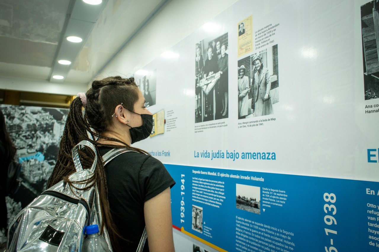 CONTINÚA LA MUESTRA “CASA DE ANA FRANK” EN QUILMES CENTRO