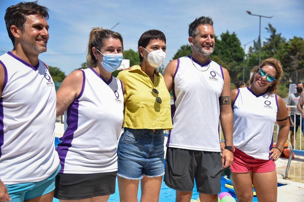 MAYRA DIO INICIO AL PROGRAMA DE NATACIÓN DE VERANO 2022 EN EL POLIDEPORTIVO