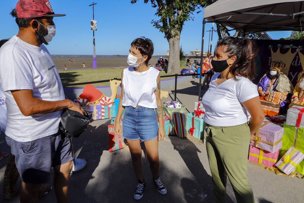 MAYRA ACOMPAÑÓ A LOS REYES MAGOS EN LA RIBERA DE QUILMES