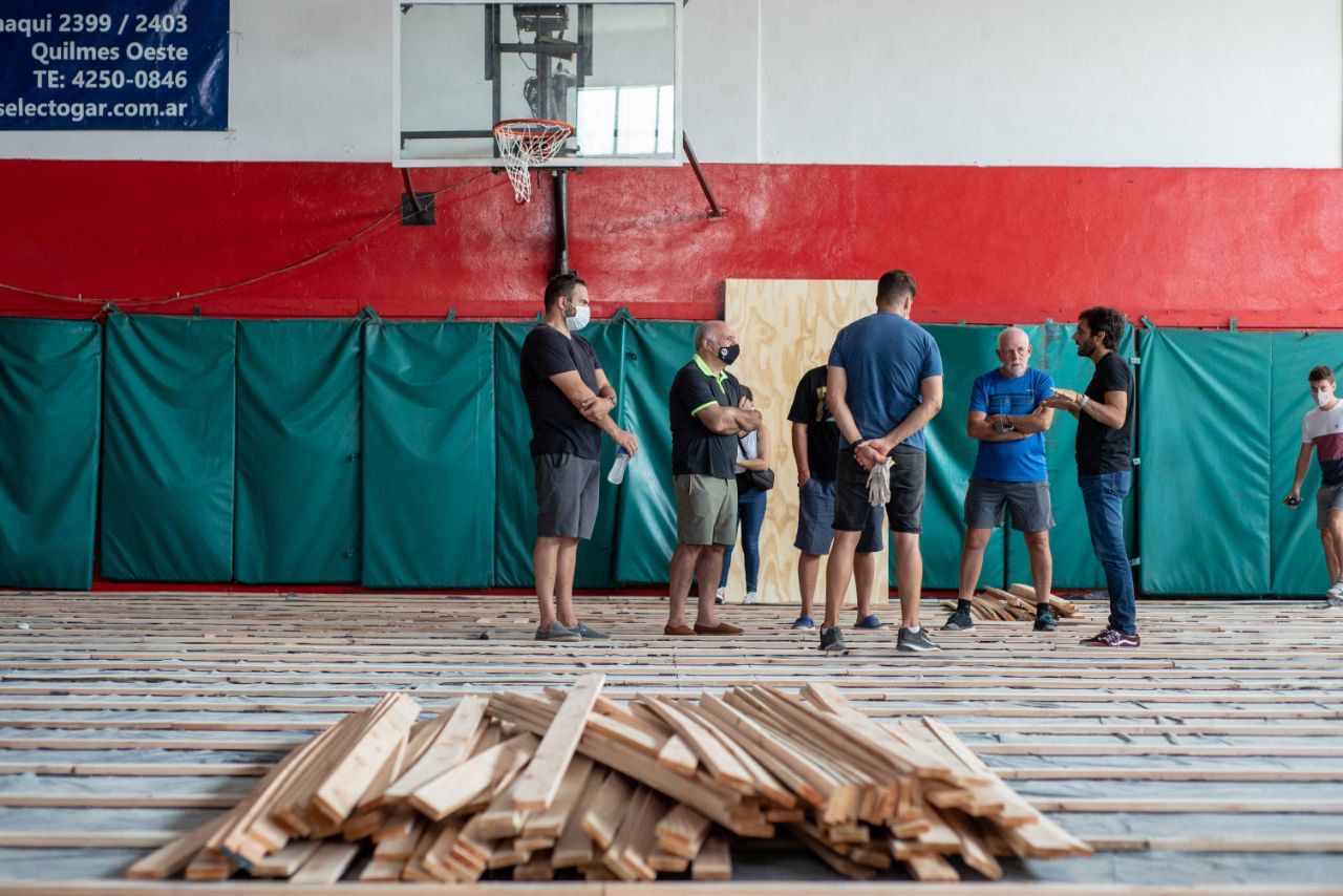 MÁS OBRAS: EL MUNICIPIO DE QUILMES CONTINÚA APOYANDO A LOS CLUBES DE BARRIO