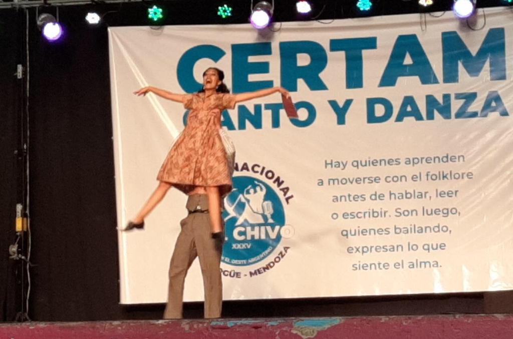 EL BALLET MUNICIPAL DE QUILMES SE CONSAGRÓ BICAMPEÓN NACIONAL EN MENDOZA