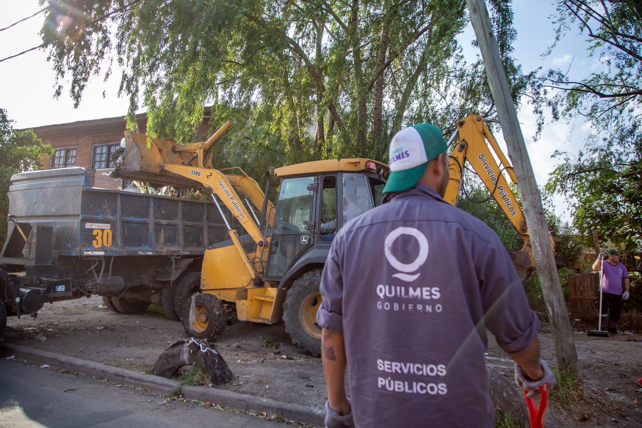 OPERATIVOS DE LIMPIEZA, ERRADICACIÓN DE BASURALES Y CONTROLES VEHICULARES