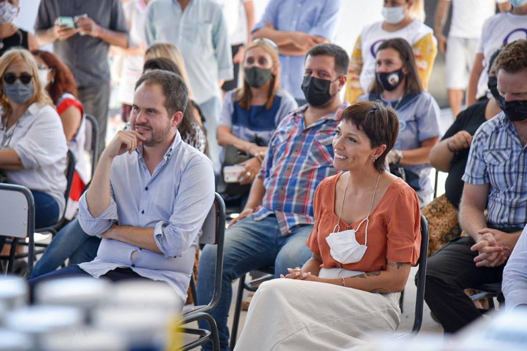 MAYRA DESTACÓ LA INVERSIÓN PARA MEJORAR LA EDUCACIÓN EN QUILMES