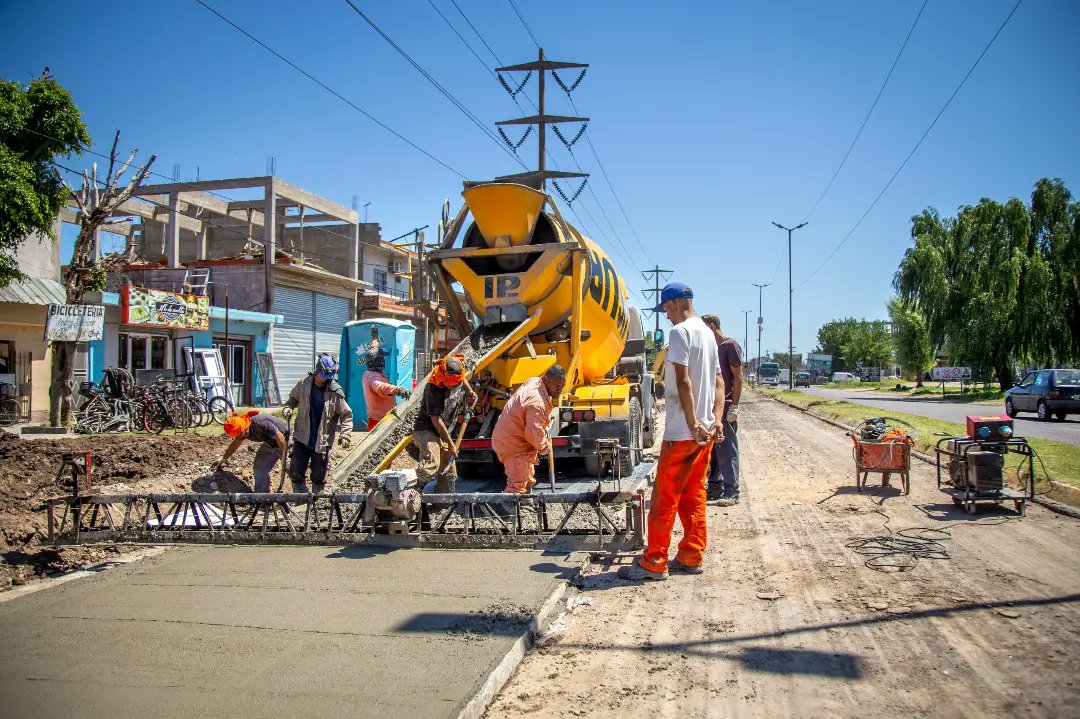 AVANZA LA OBRA DE REPAVIMENTACIÓN DE AVENIDA LA PLATA